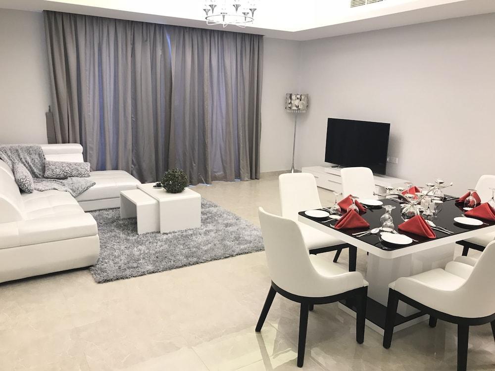 Al Manzil Residence Hidd2 Manama Exterior photo